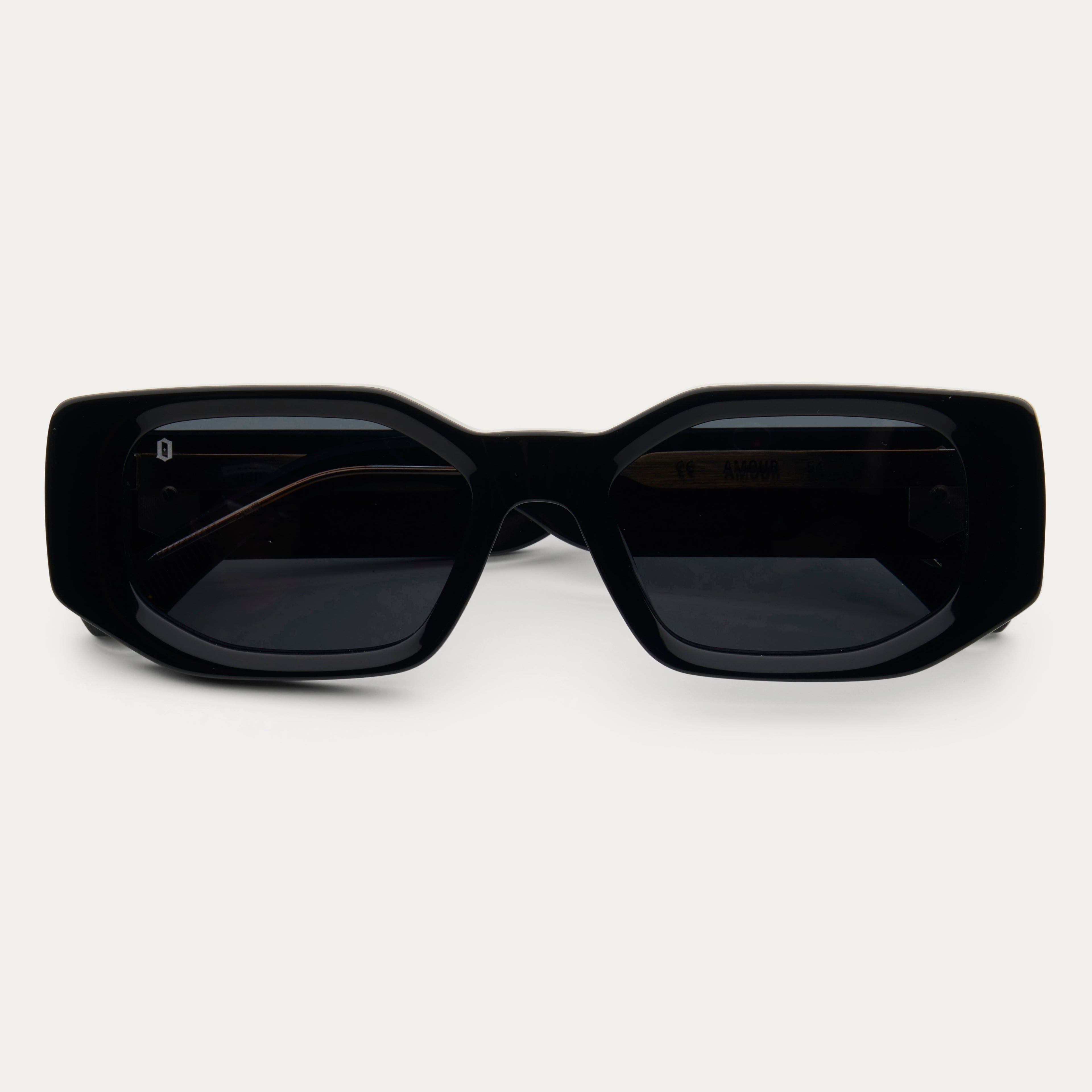 BLACK AMOUR Principal