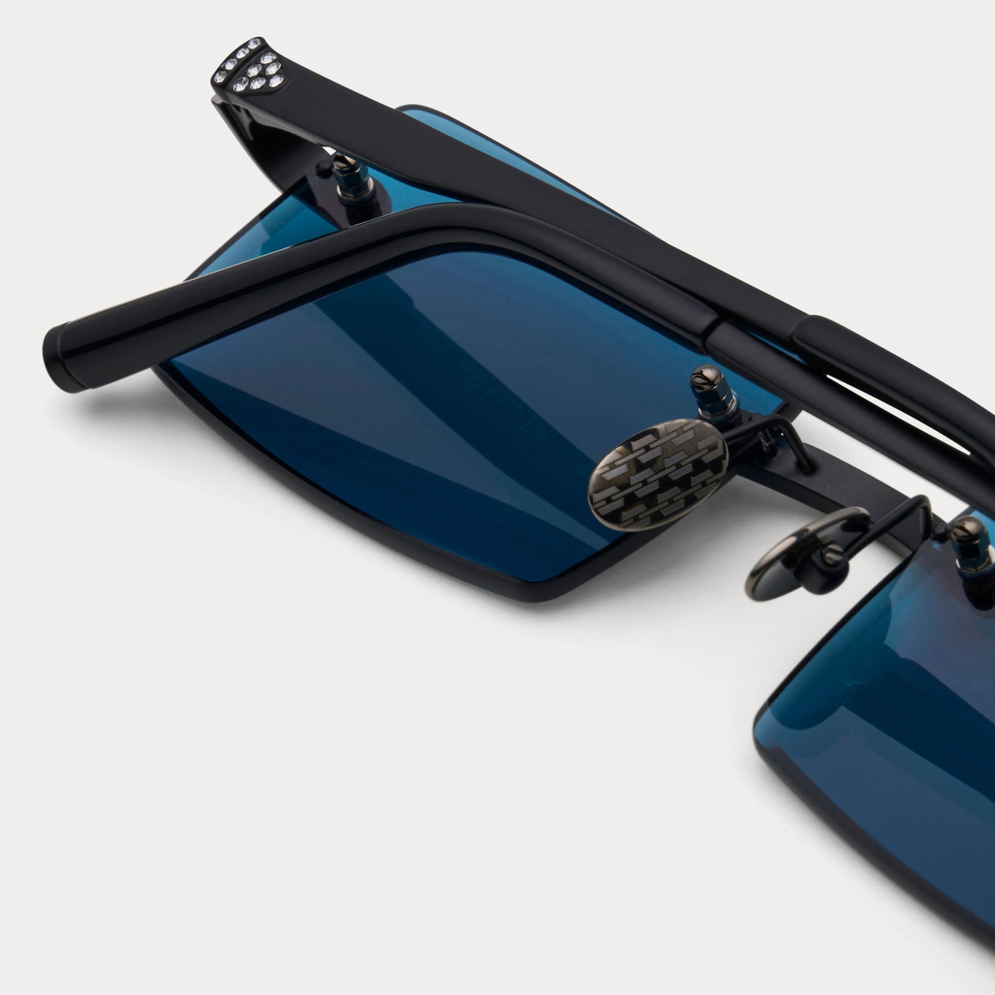 ICED REAPER AUTHENTIC view 8