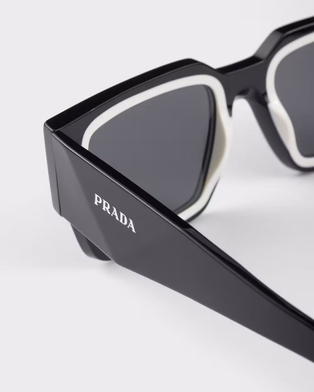 Prada (SPRB17) view 3