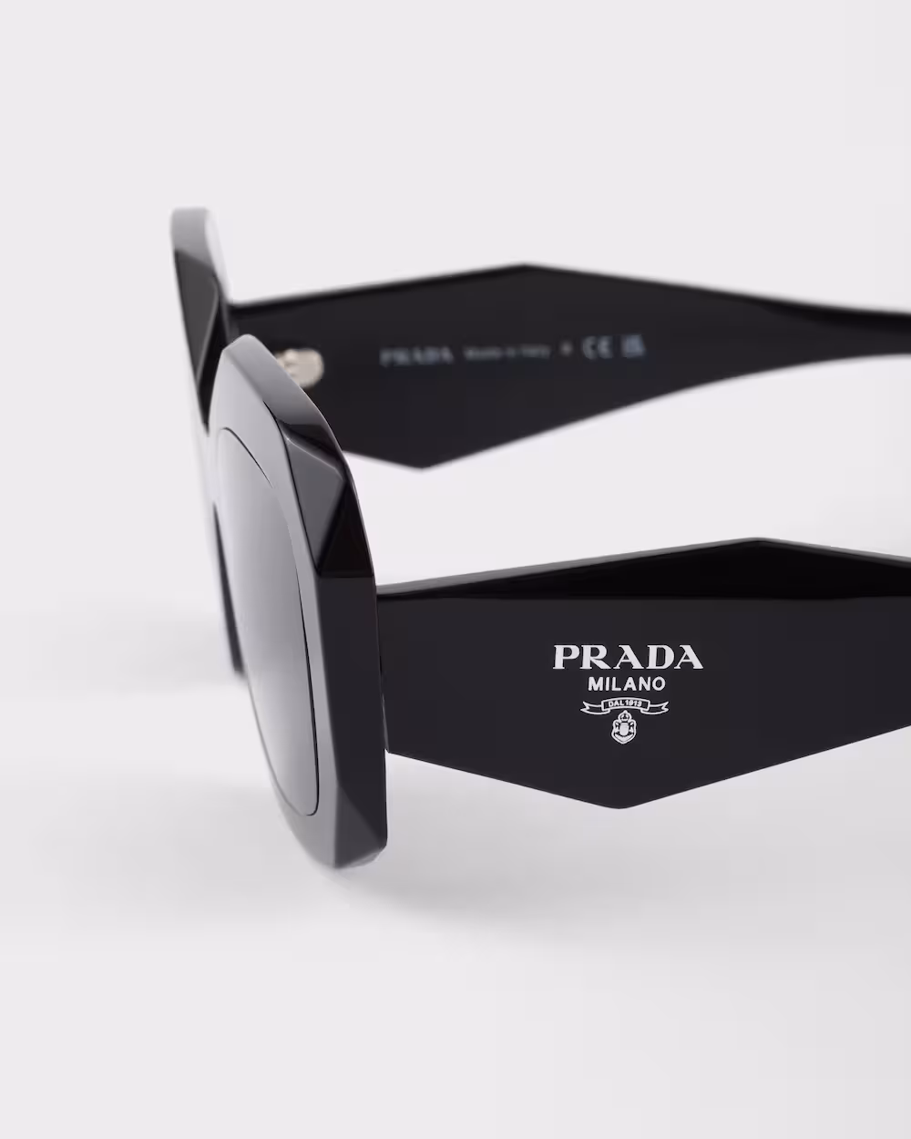 Prada (SPRB23) view 4